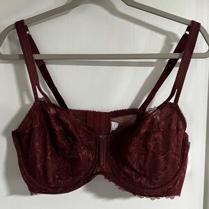 NWT 40D Lace Bra
